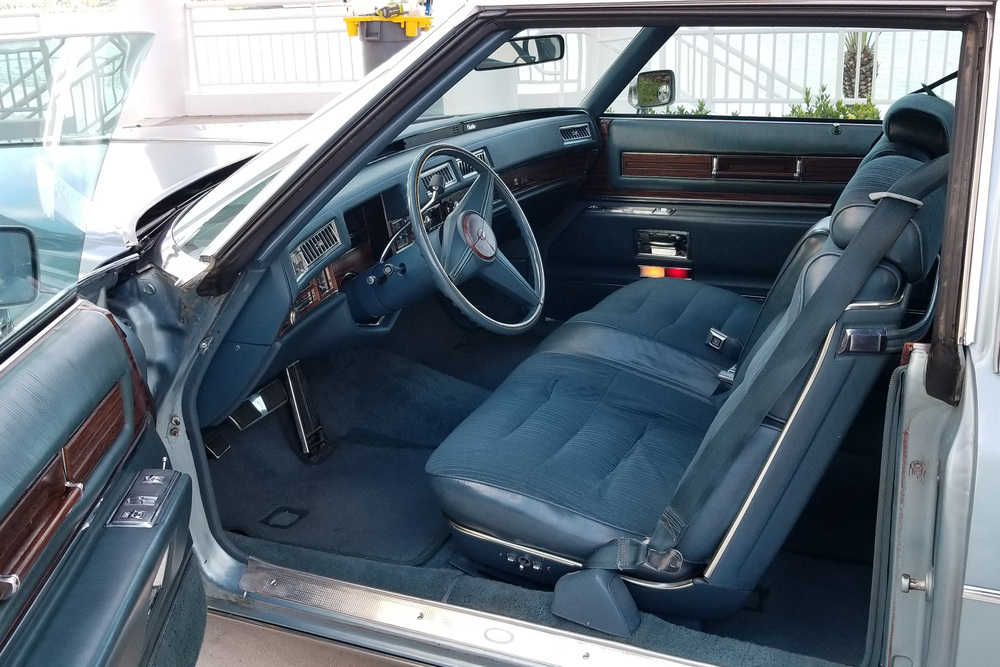 1976 CADILLAC DE VILLE - Interior - 231268