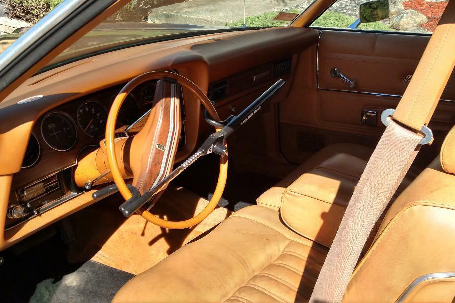 1977 MERCURY COUGAR - Interior - 231825