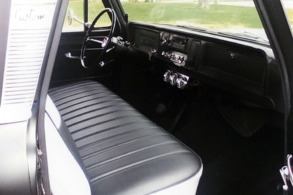 1965 Chevrolet C10 Custom Pickup