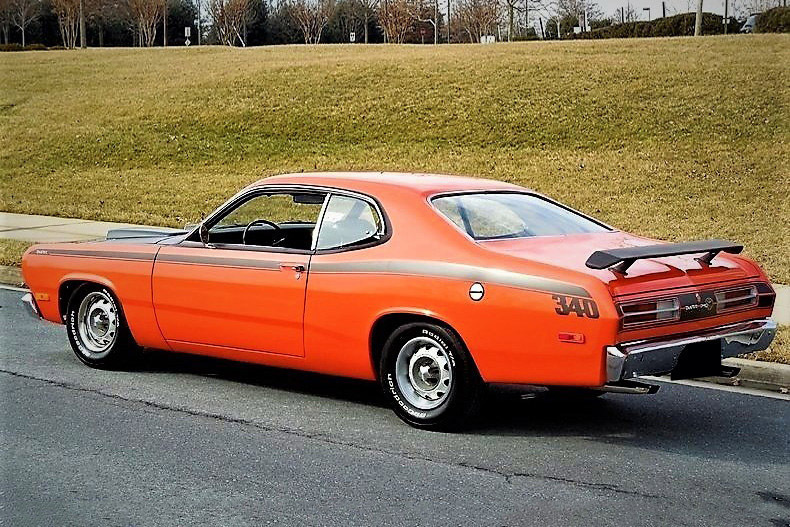 Duster Rear End 1972 PLYMOUTH DUSTER - Rear 3/4 - 231904