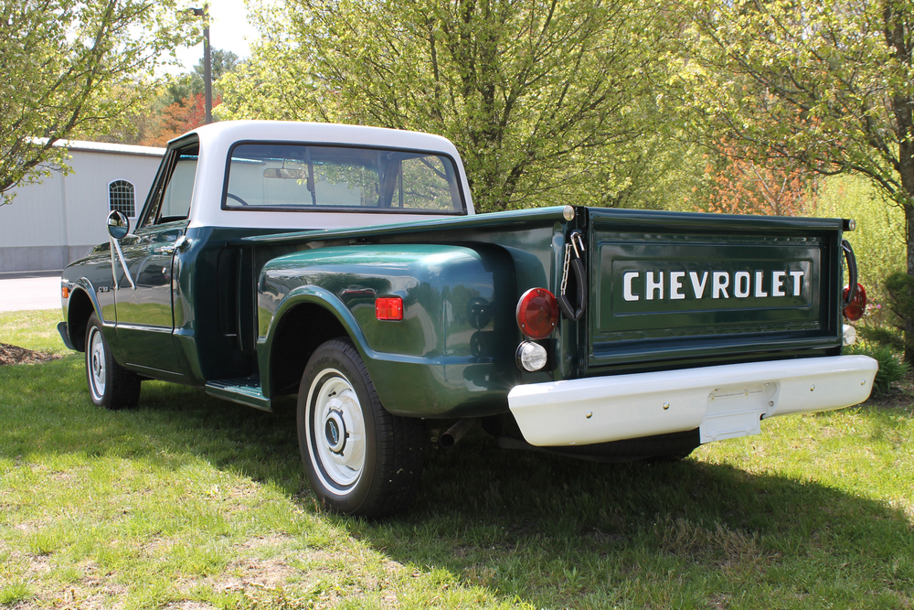 1969 CHEVROLET C10 PICKUP - Rear 3/4 - 231910