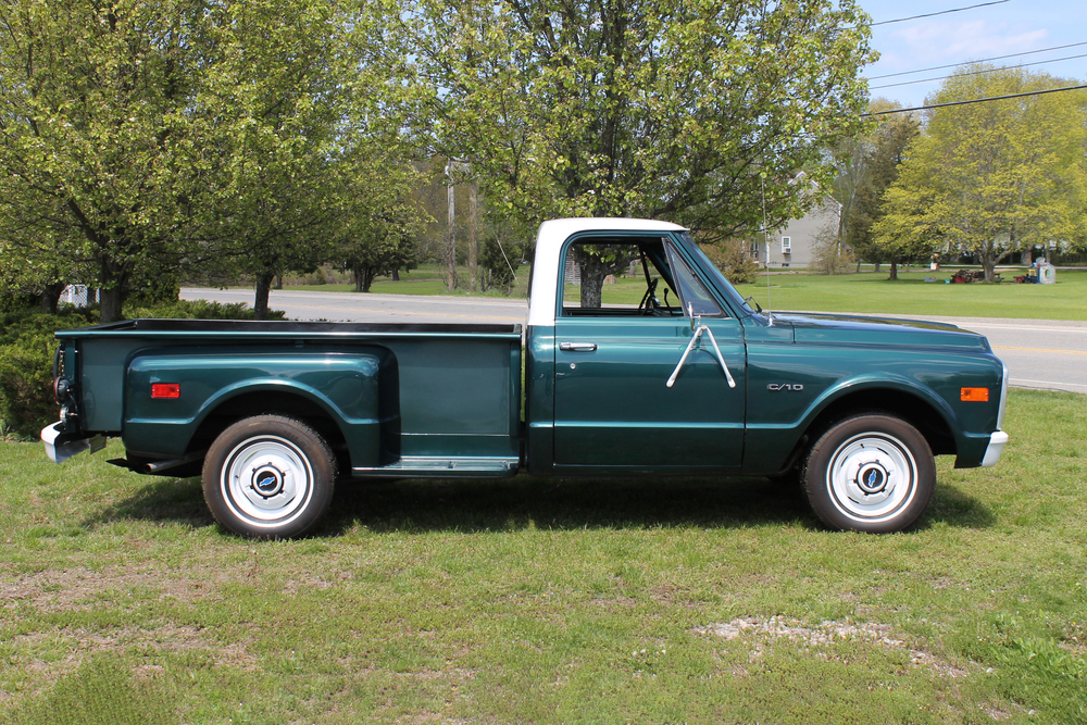 1969 CHEVROLET C10 PICKUP - Side Profile - 231910