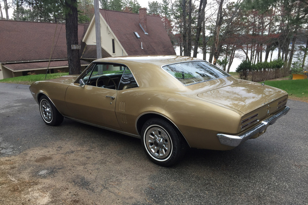 1967 PONTIAC FIREBIRD - Rear 3/4 - 231940