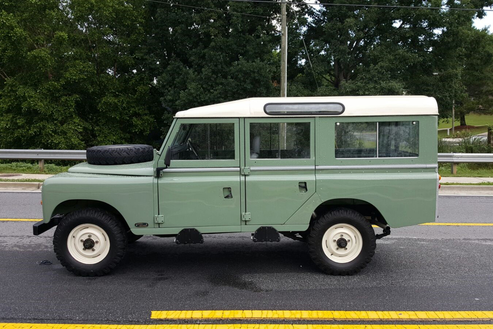 1976 LAND ROVER SERIES 3 - Side Profile - 231971