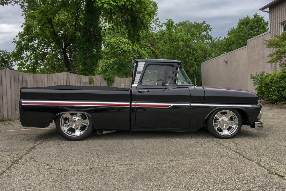 1963 CHEVROLET C10 CUSTOM PICKUP - Side Profile - 232182