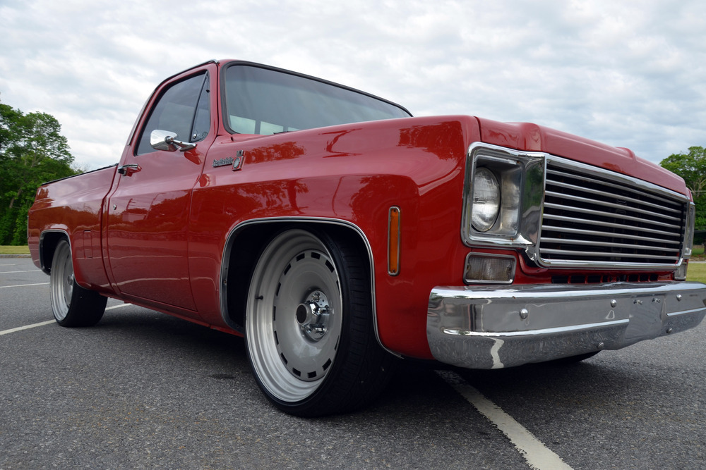 1977 CHEVROLET C10 CUSTOM PICKUP - Side Profile - 232200