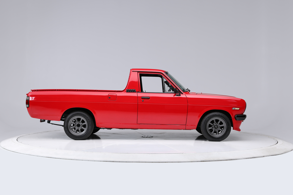 1987 DATSUN SUNNY PICKUP - Side Profile - 232253