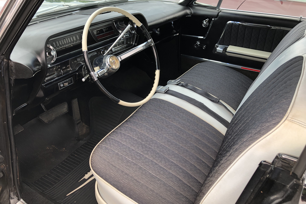 1964 CADILLAC SERIES 62 - Interior - 232277