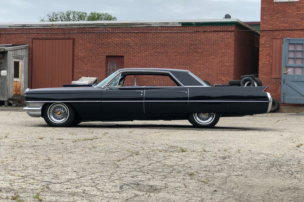 1964 CADILLAC SERIES 62 - Side Profile - 232277