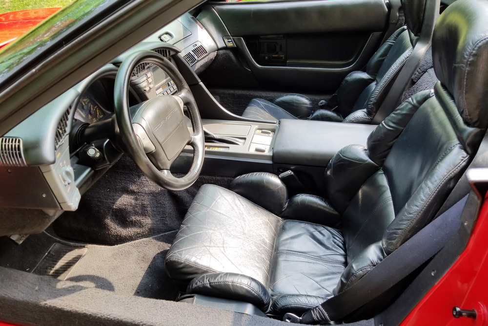 1991 CHEVROLET CORVETTE 350/245 CONVERTIBLE - Interior - 232331