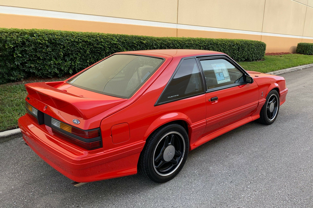 1993 FORD MUSTANG SVT COBRA R - Rear 3/4 - 233699