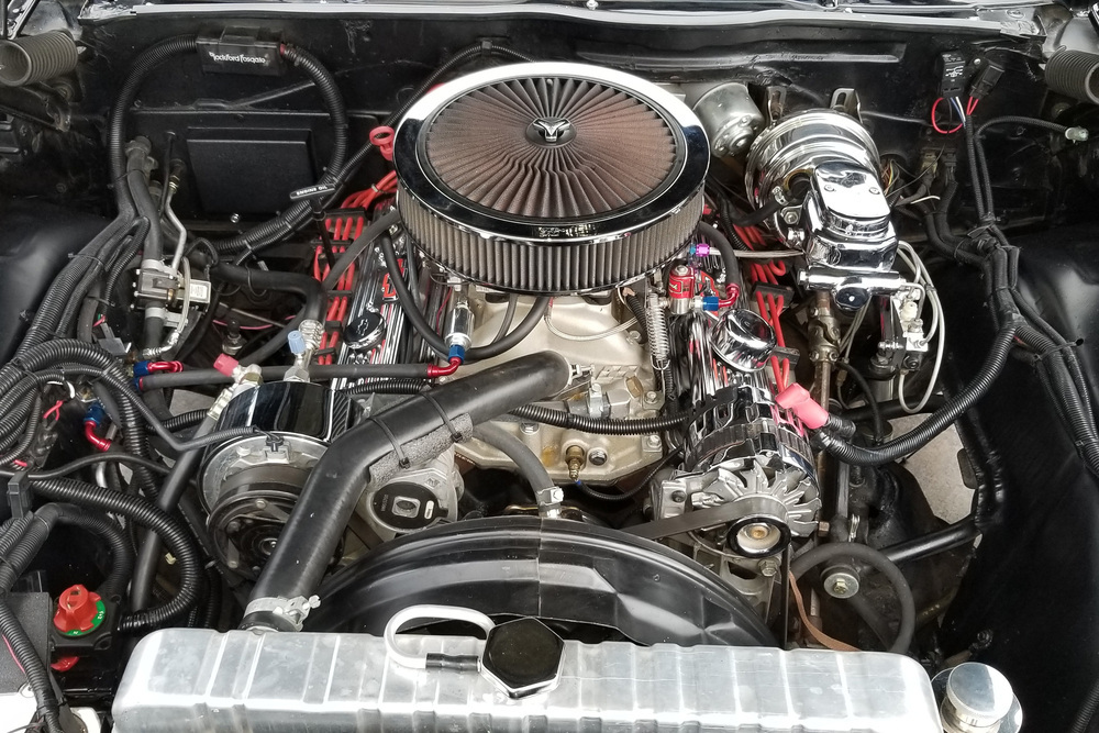 1962 CHEVROLET IMPALA SS CUSTOM COUPE - Engine - 233772