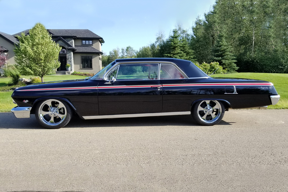 1962 CHEVROLET IMPALA SS CUSTOM COUPE - Side Profile - 233772