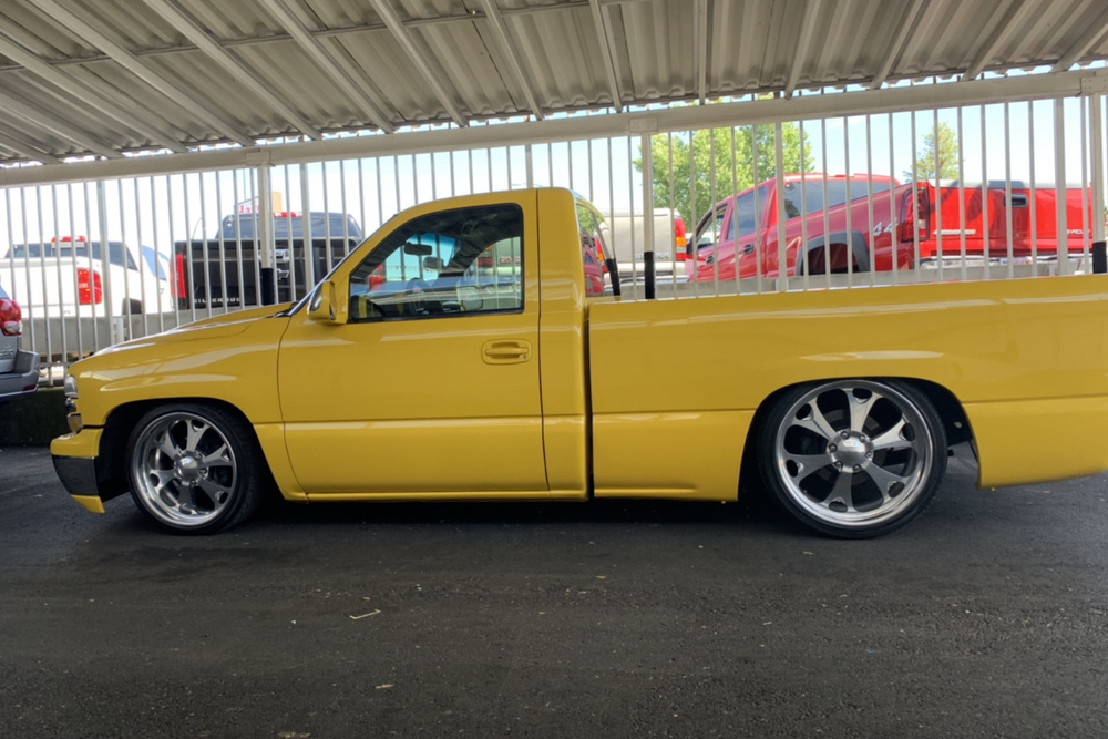 2002 CHEVROLET SILVERADO 1500 CUSTOM PICKUP - Side Profile - 233860