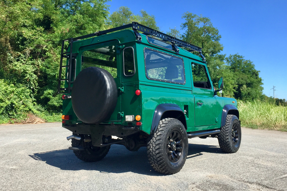 1991 LAND ROVER DEFENDER 90 - Rear 3/4 - 233940