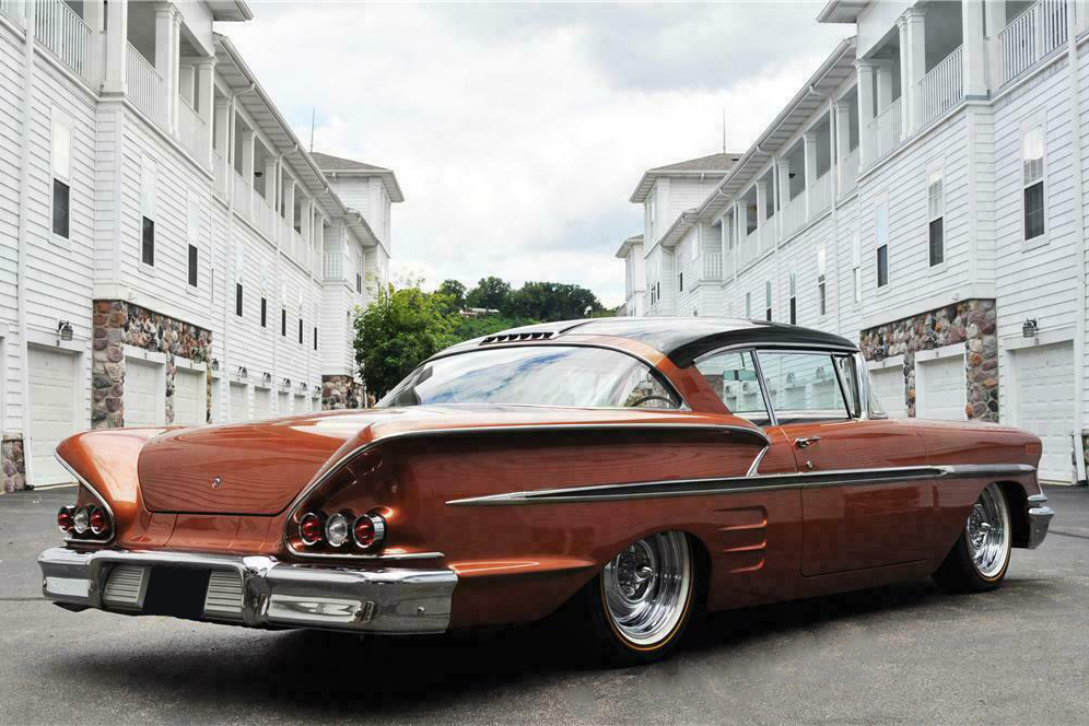 1958 CHEVROLET IMPALA CUSTOM COUPE - Rear 3/4 - 233983