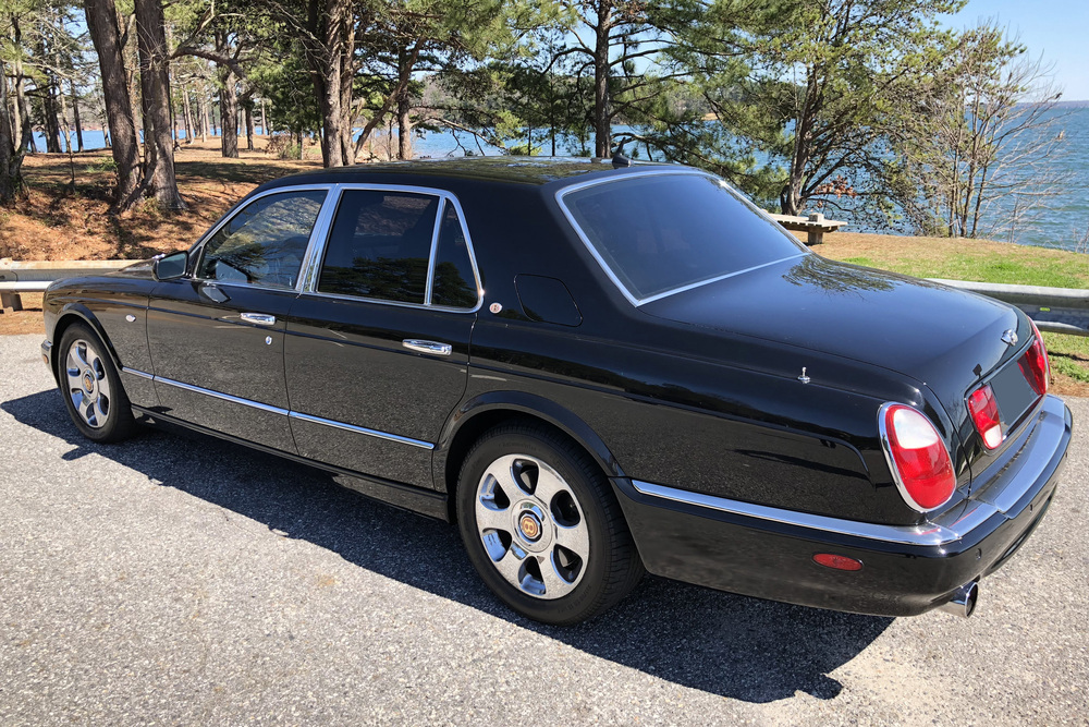 2003 BENTLEY ARNAGE RED LABEL TURBO - Rear 3/4 - 234070