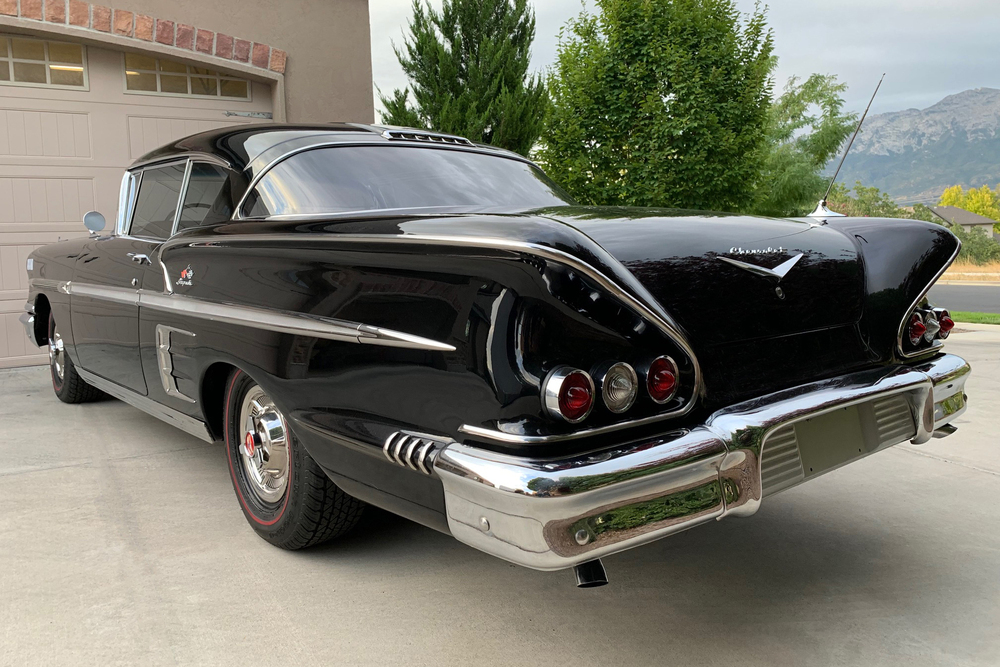 1958 CHEVROLET IMPALA - Rear 3/4 - 234403