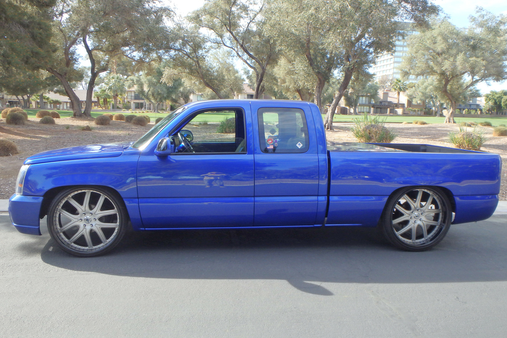 2002 CHEVROLET SILVERADO 1500 CUSTOM PICKUP - Front 3/4 - 234411