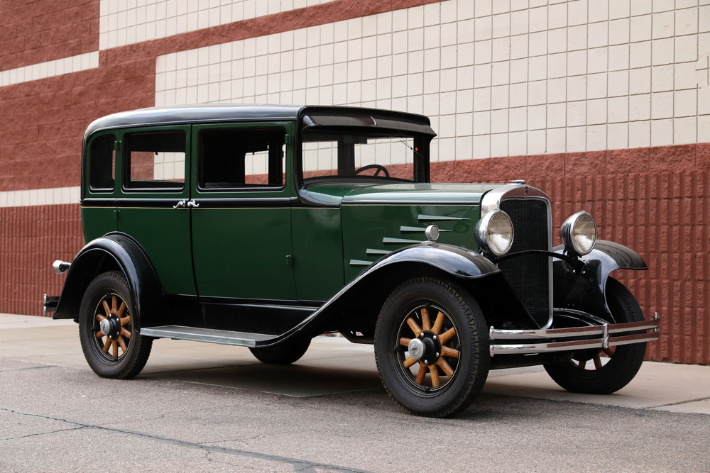1930 DURANT 614 SEDAN