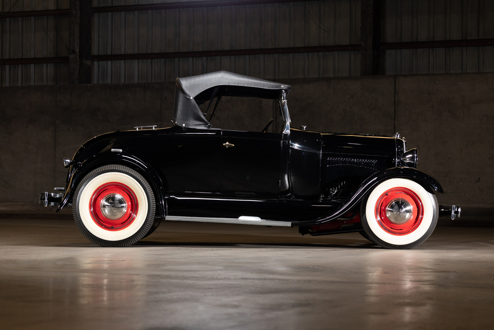 1929 FORD MODEL A CUSTOM ROADSTER - Side Profile - 235241