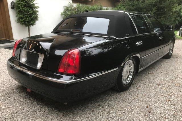 2001 lincoln town car cartier for sale