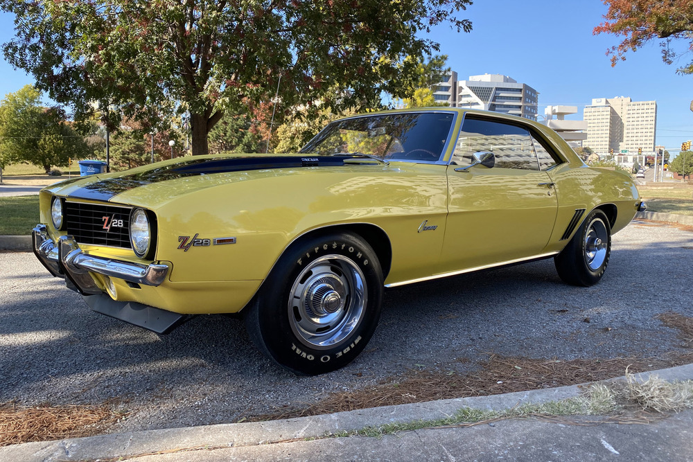1969 CHEVROLET CAMARO Z/28 - Front 3/4 - 235794