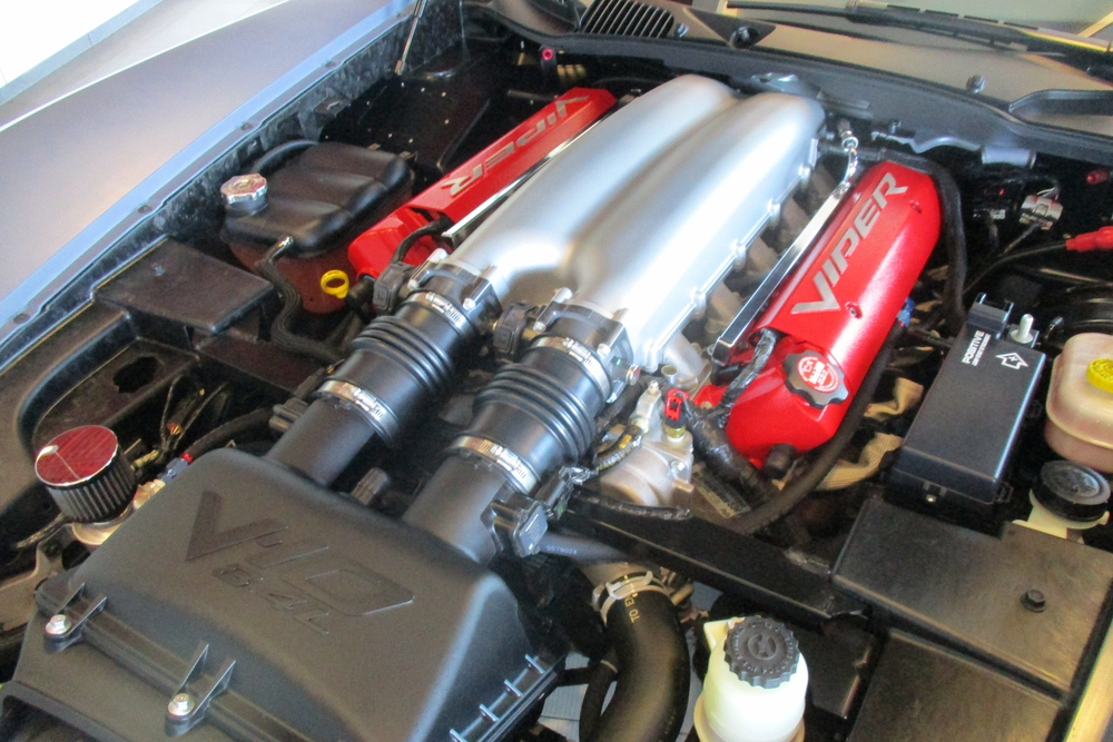 Front Engine Racing Acr 2010 DODGE VIPER ACR-X RACE CAR - Engine - 235910