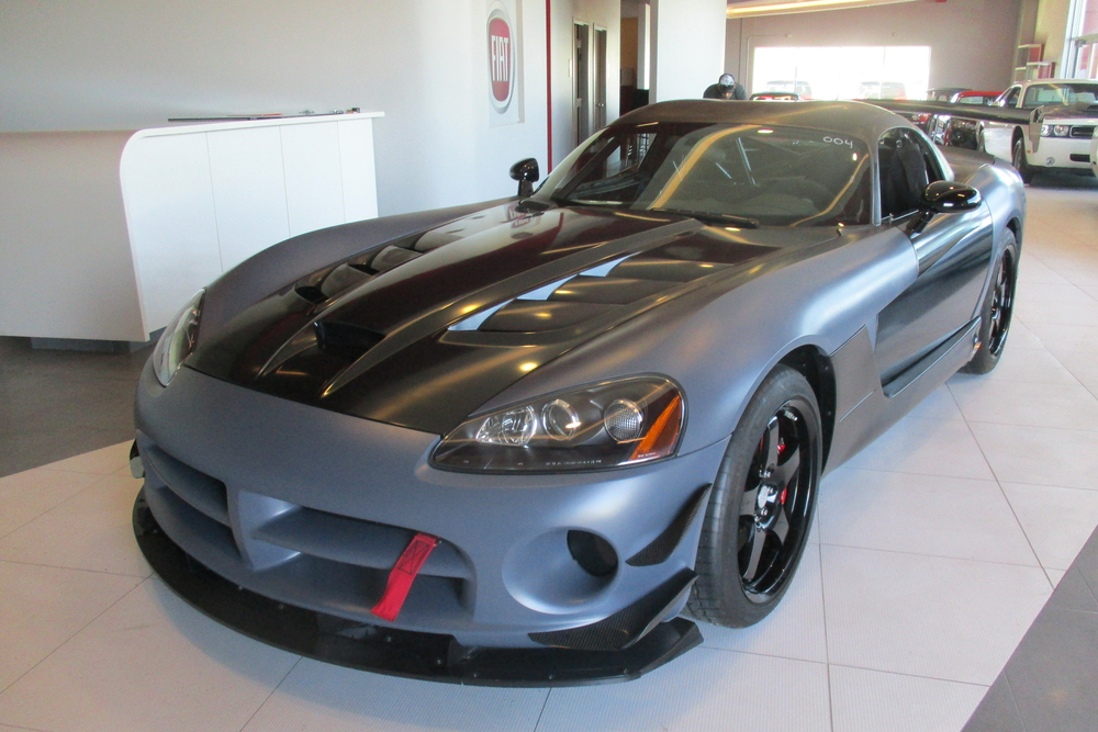 2010 dodge viper acrx race car