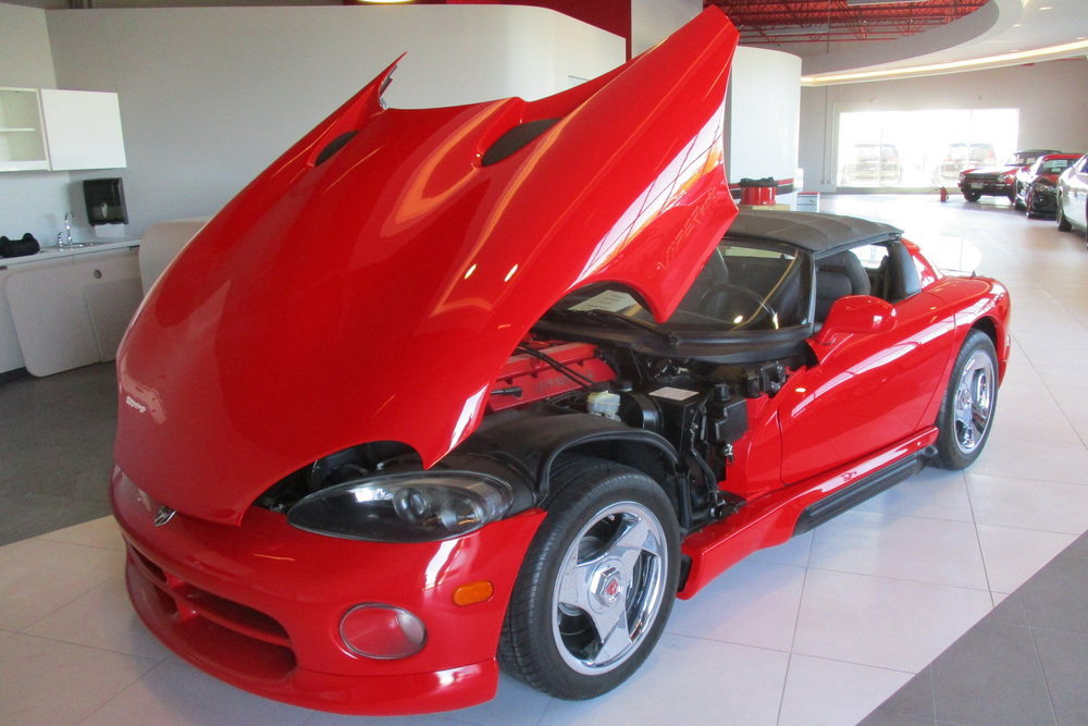 1992 DODGE VIPER RT/10 ROADSTER - Front 3/4 - 235911