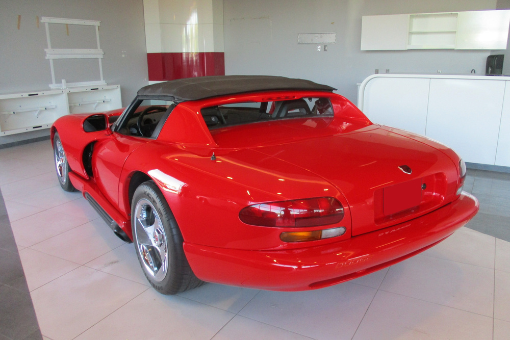1992 DODGE VIPER RT/10 ROADSTER - Rear 3/4 - 235911
