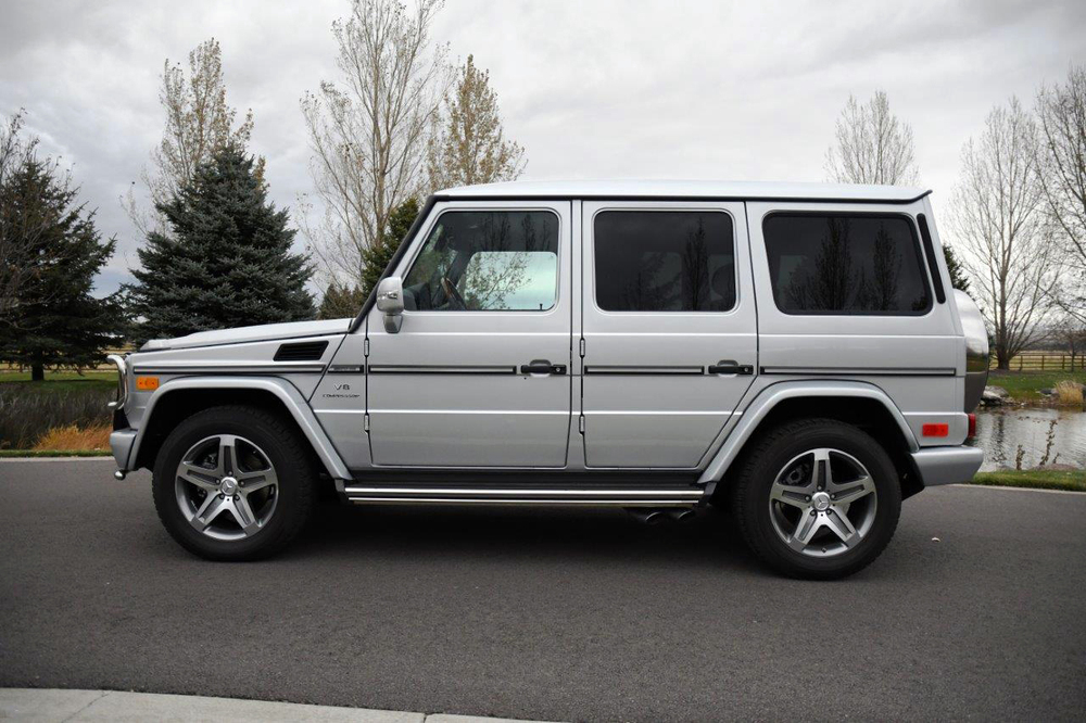 2011 MERCEDES-BENZ G55 AMG - Side Profile - 235984