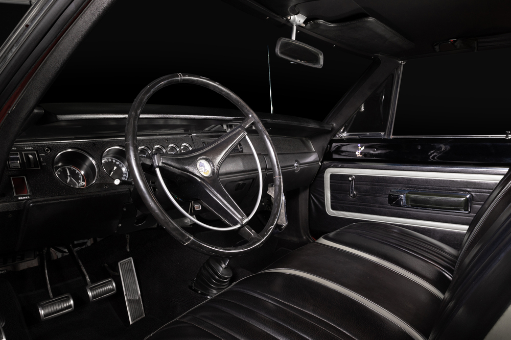 1970 PLYMOUTH SUPERBIRD - Interior - 236010