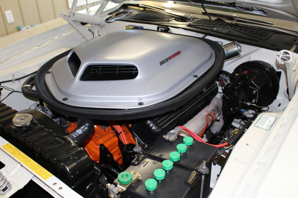 1970 DODGE CHALLENGER R/T CONVERTIBLE - Engine - 236021
