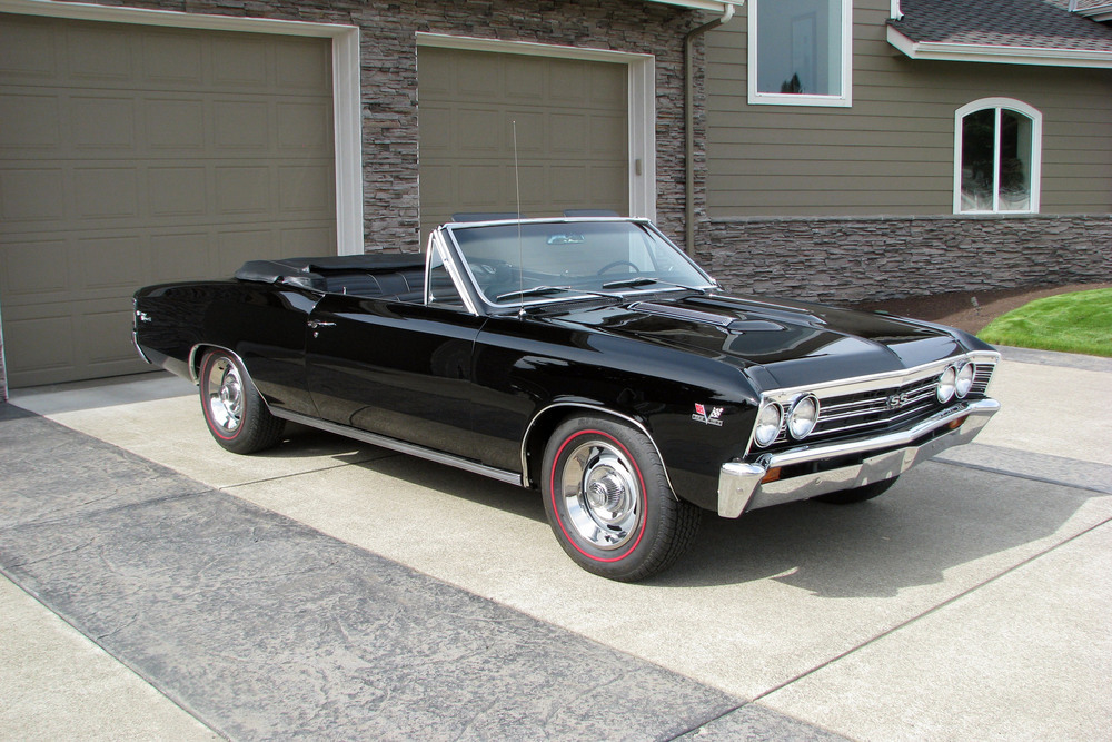 1967 CHEVROLET CHEVELLE CONVERTIBLE - Front 3/4 - 236027