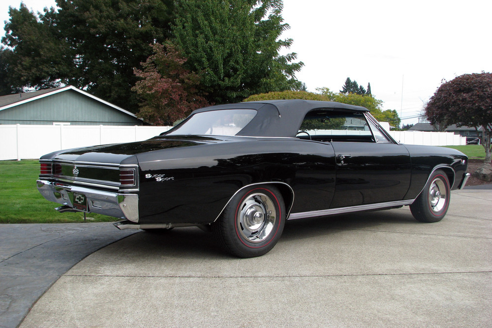 1967 CHEVROLET CHEVELLE CONVERTIBLE - Rear 3/4 - 236027