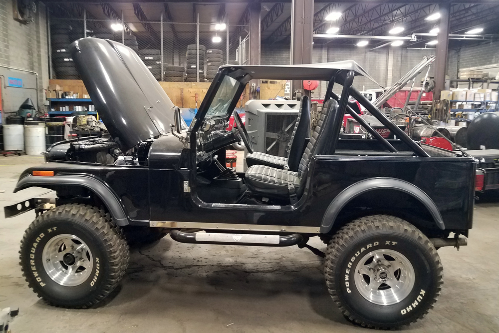1985 JEEP CJ7 - Side Profile - 236102