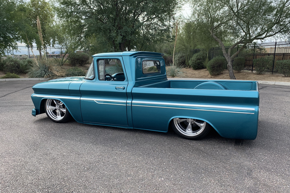 1962 CHEVROLET C10 CUSTOM PICKUP - Rear 3/4 - 236236