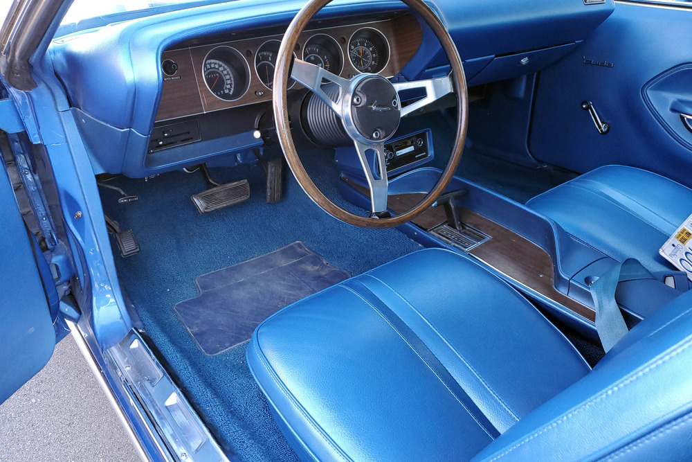 1971 PLYMOUTH BARRACUDA - Interior - 236349