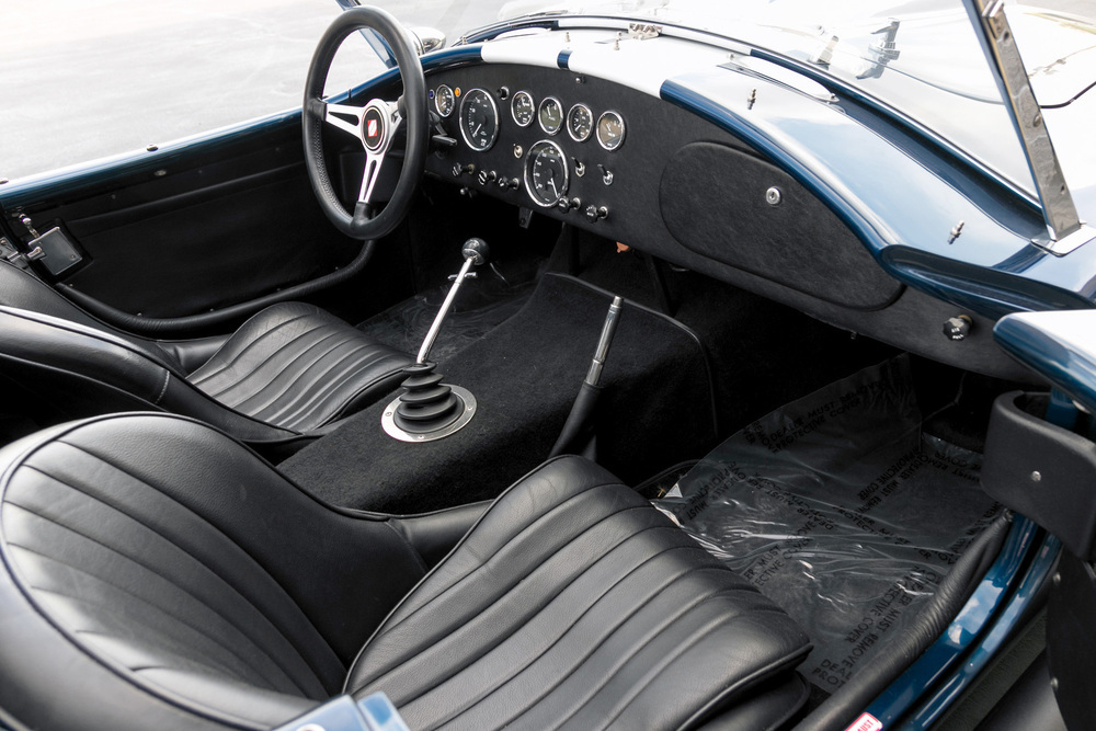 1965 SUPERFORMANCE MK3 ROADSTER - Interior - 236989