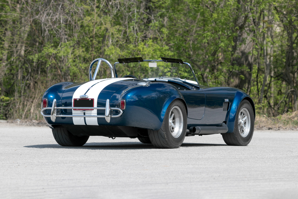 1965 SUPERFORMANCE MK3 ROADSTER - Rear 3/4 - 236989