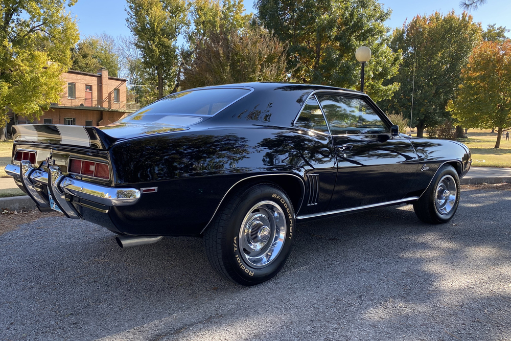 1969 CHEVROLET CAMARO Z/28 - Rear 3/4 - 237038
