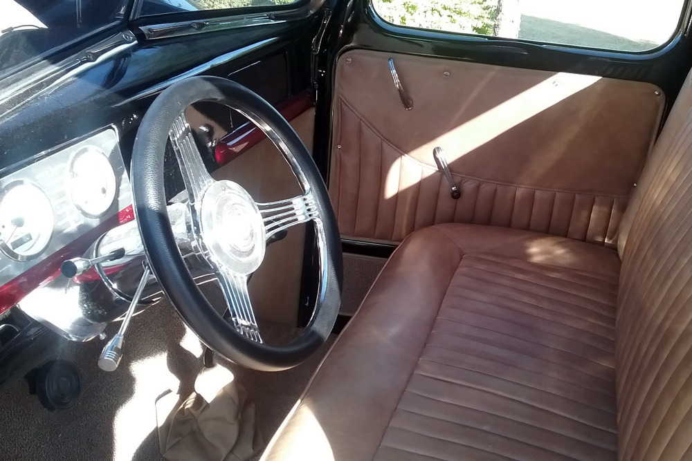 1945 FORD CUSTOM PICKUP - Interior - 237051