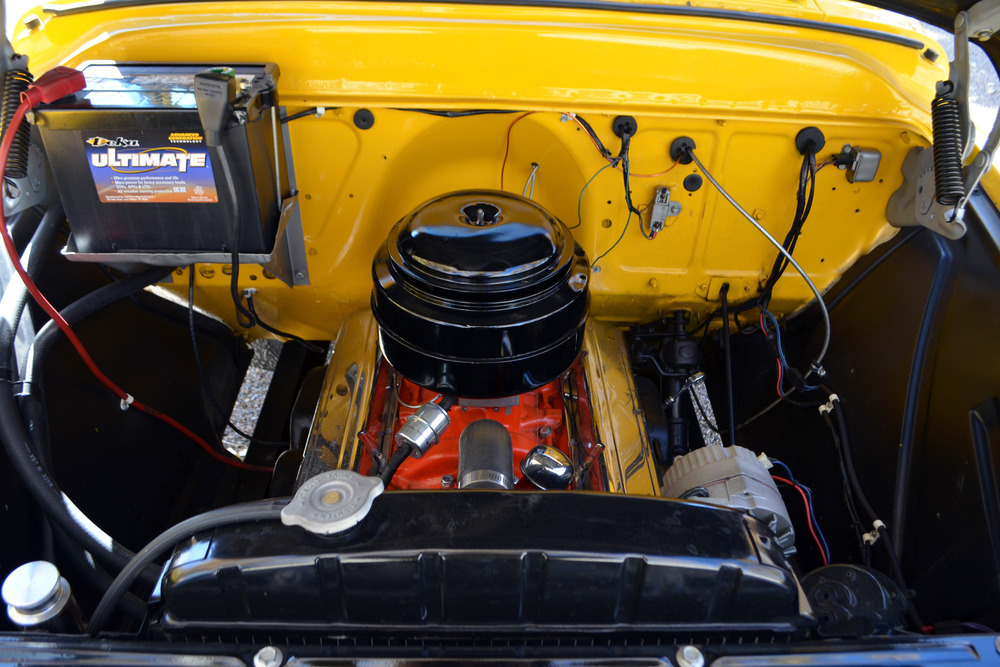 1957 CHEVROLET 3100 STEPSIDE CUSTOM PICKUP - Engine - 237109