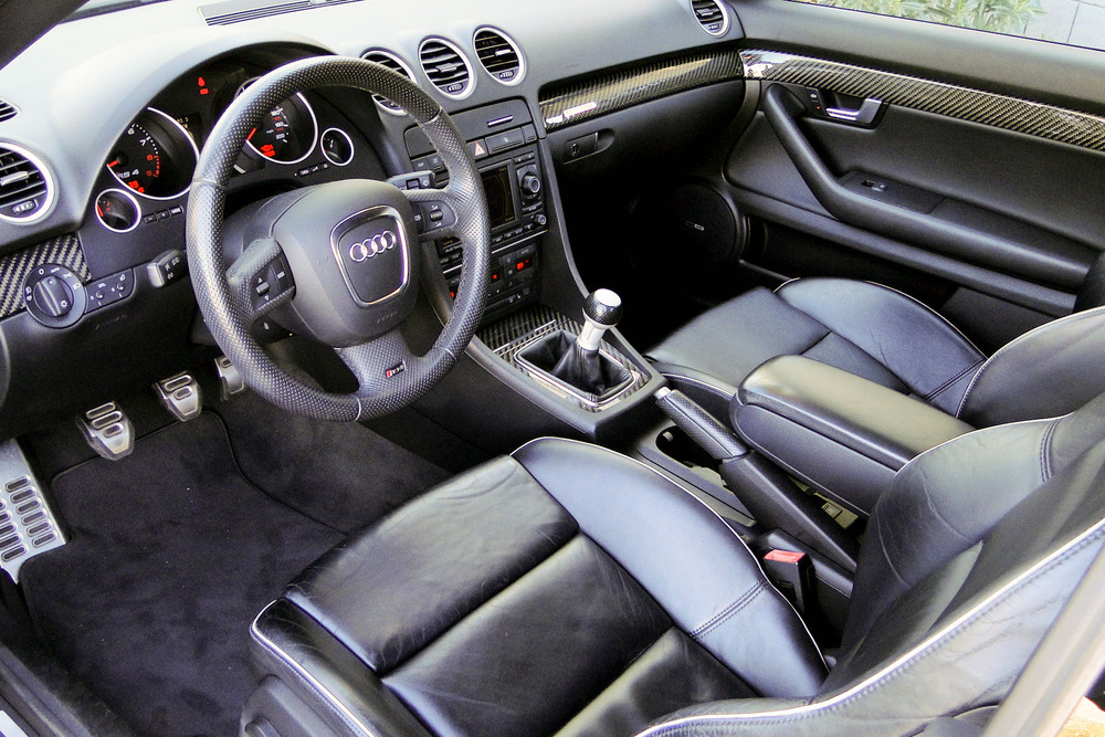 2008 AUDI  RS4 QUATTRO CONVERTIBLE - Interior - 237190