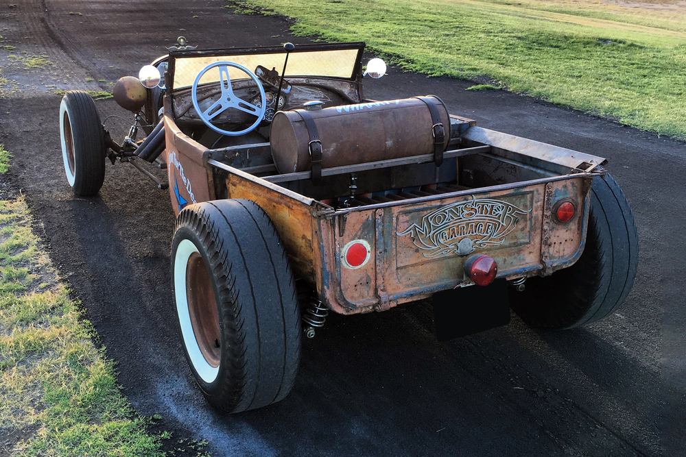 1929 FORD MODEL A CUSTOM ROADSTER PICKUP - Rear 3/4 - 237217