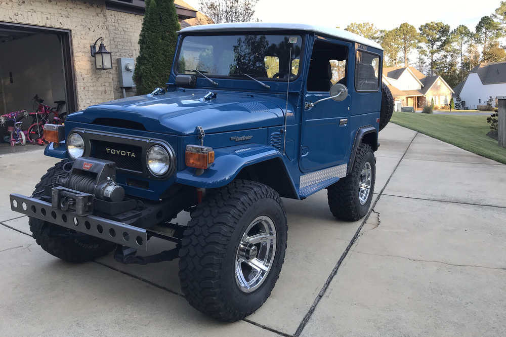 Toyota Land Cruiser FJ 40 Custom