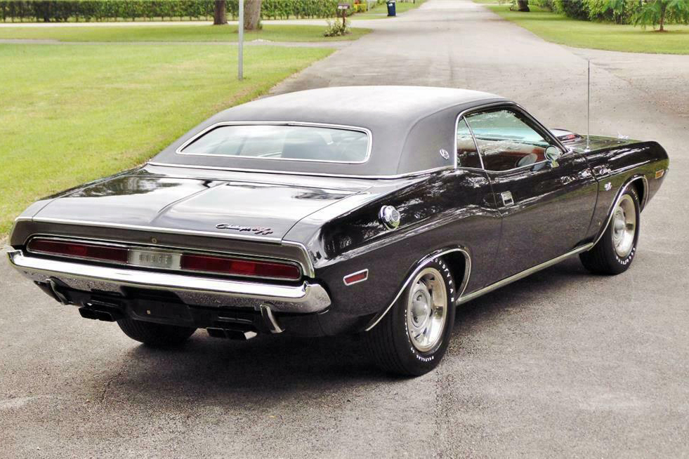 1970 DODGE CHALLENGER R/T SE - Rear 3/4 - 237239