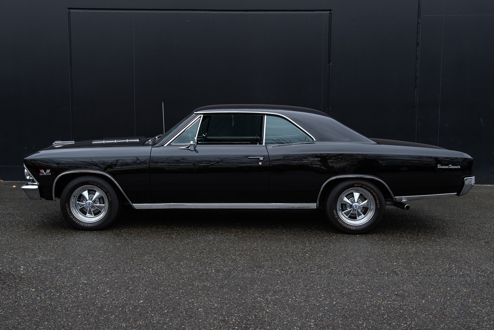 1966 CHEVROLET CHEVELLE SS 396 - Side Profile - 237243