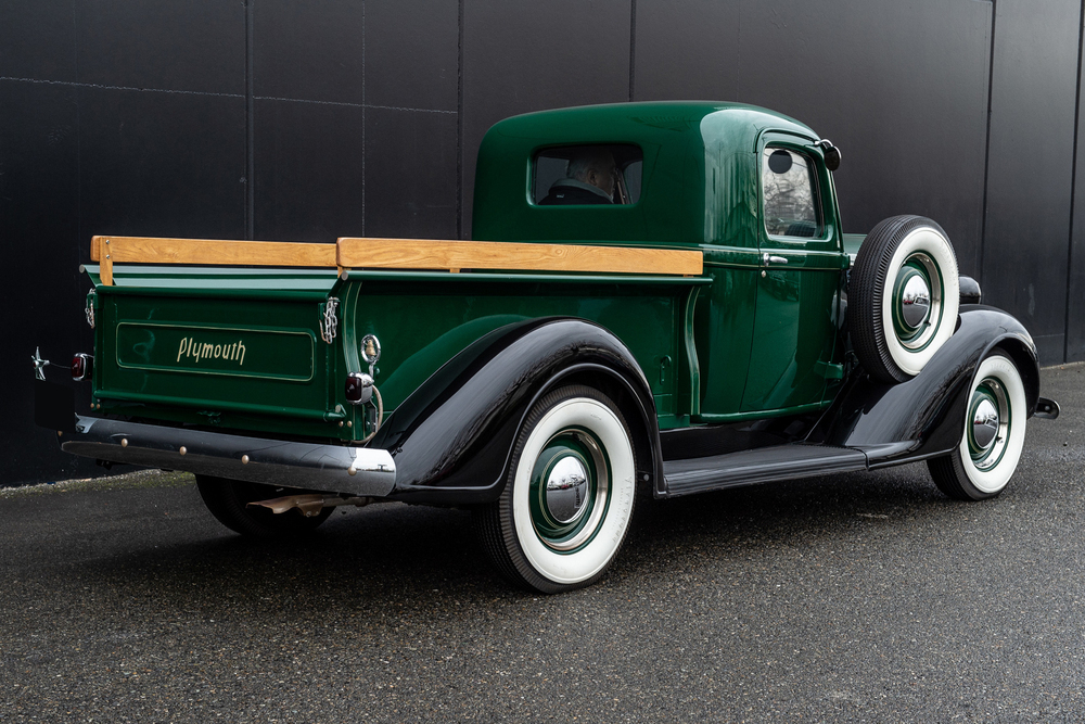 1937 PLYMOUTH PICKUP - Rear 3/4 - 237246